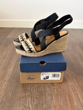 Wedge sandals